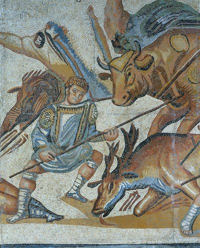 Vahşi bir canavar avı sahnesini gösteren mozaik, bir hayvanı öldüren bir gladyatörün detayı by Roman Roman