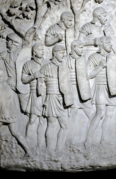 Roma Sanatı: “” Savaşa hazır Roma lejyonerleri”” İmparator Trajan (53-117) döneminde Roma