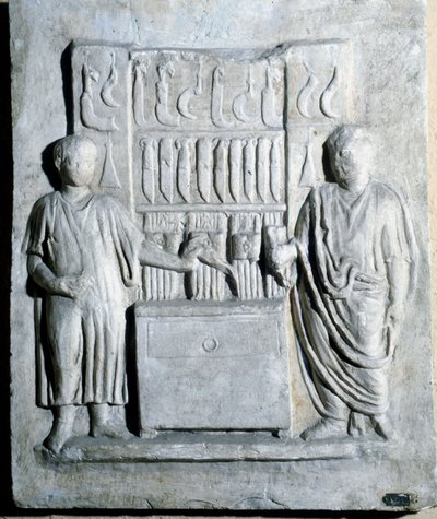Roma dönemindeki bıçak dükkanının işareti. Ostia Müzesi (Ostia) by Roman Roman