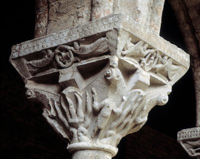 Ateşli fırında üç yahudiyi temsil eden sermaye (heykel by Romanesque