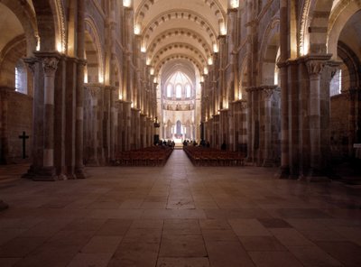 Vezelay Katedrali