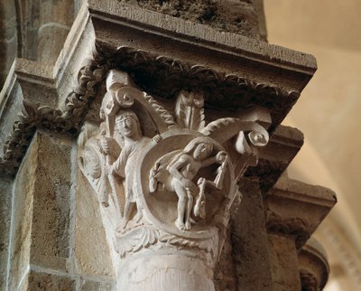 Terazi (oyulmuş sermaye) by Romanesque