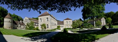 Romanesk mimarisi: Fontenay, Burgonya