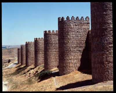 Avila, İspanya duvarlarının görünümü (Avila, İspanya duvarlarının görünümü) by Romanesque