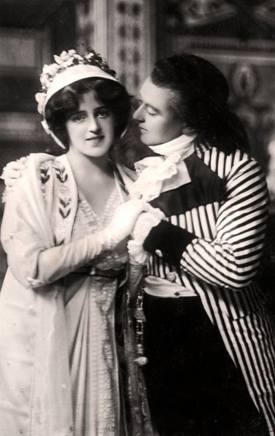 Robert Evett 1874-1949 ve Denise Orme 1885-1960, The Merveilleuses, 20. yüzyılın başlarında. by Rotary Photo