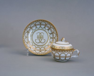 Catherine II İmparatorluk Porselen Fabrikası Monogramlı Fincan ve Tabağı, 1770-1780