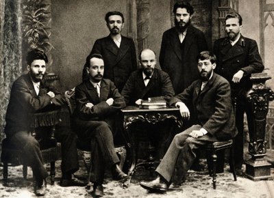 Lenin (Vladimir İlyiç Ulyanov şöyle dedi: by Russian Photographer