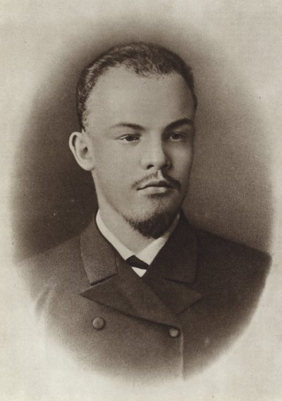 Üniversite öğrencisi olarak Lenin, Samara, 1890 by Russian Photographer