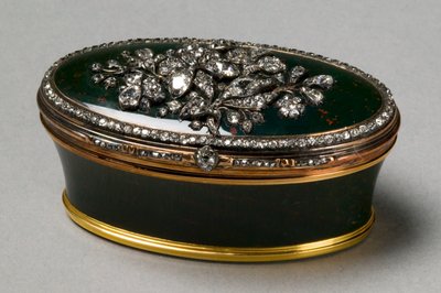 Enfiye Kutusu, c.1750 by Russian School