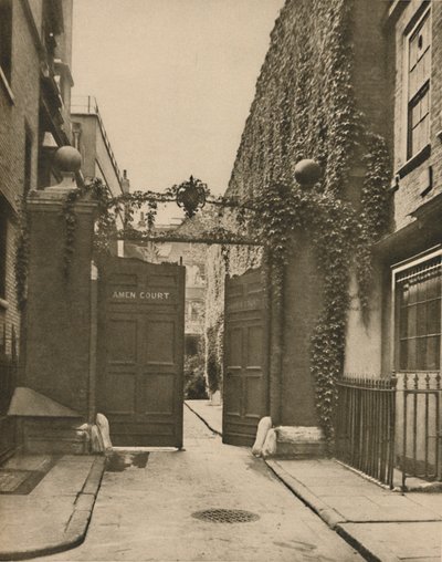 'Warwick Lane'deki Sessiz Amen Mahkemesi'ne Giriş', c1935. by SO Gorse