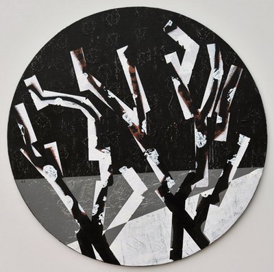 Twixt Heaven & Earth XI-B (dairesel tahta üzerinde akrilik) by Sara Hayward
