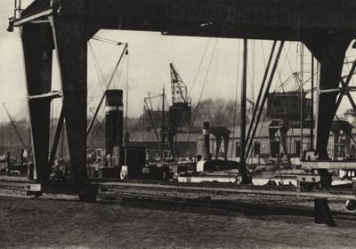 Berlin: Westhafen; Batı Limanı (s/b fotoğraf) by Sasha Stone