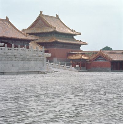 Çift saçaklı köşk ve mermer teras, Ming Hanedanlığı (fotoğraf) by School Chinese