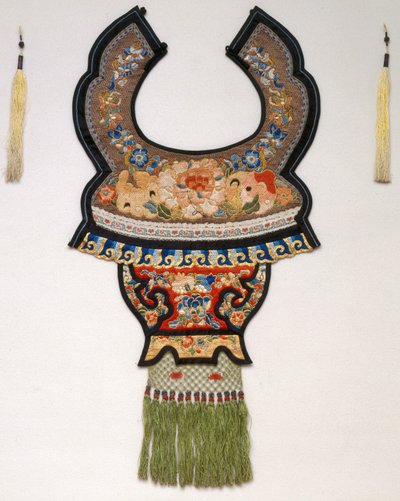 Kadın Yakası (fotoğraf) by School Chinese