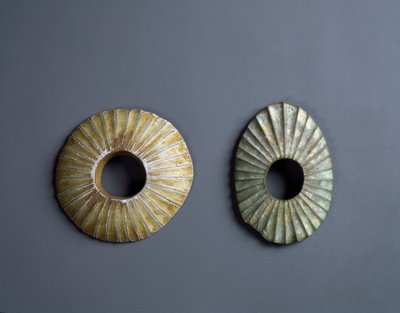 Flint armillas, Jomon dönemi MÖ 10000-300 by Japanese School