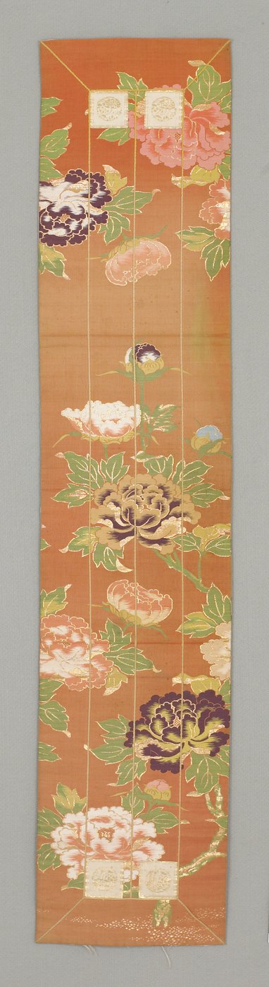 Tapınak Koşucusu (Kumaş) by Japanese School