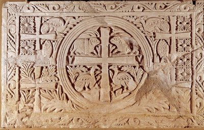 Chancel levhası, bir kilise korosunun kapanış elemanı. Lübnan