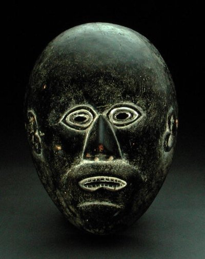 Maske, muhtemelen Gorong Kültürü, Nepal (ahşap) by School Nepalese