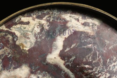 Bir çift vazodan detay, c.1790 (jasper ve ormolu) by School Russian