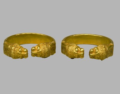 Bilezikler, MÖ 4. yy by Scythian