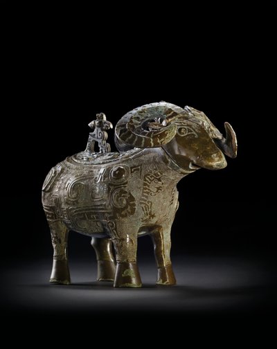 Ritüel koç biçimli şarap kabı, Gong (bronz) by Shang Dynasty Chinese School
