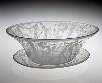 1920 tasarlanmış, 1929 yapımı Centerpiece Kase (cam) by Simon Gate