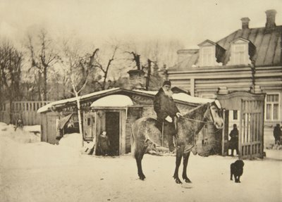Rus yazar Leo Tolstoy at sırtında, Moskova, Rusya, 1900'ler by Sophia Andreevna Tolstaya