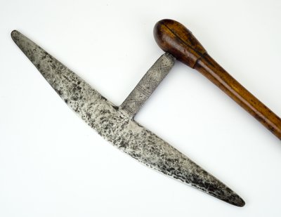 Gano veya savaş baltası by South African School