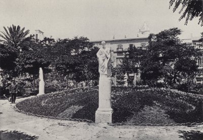 Cadiz: Plaza de Mina (s/b fotoğraf) by Spanish Photographer