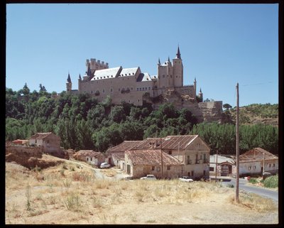 Alcazar'ın görünümü by Spanish School