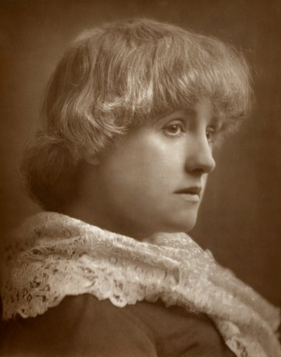 Mary Eastlake, İngiliz aktris, 1883 by St James