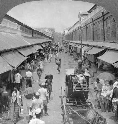 Başlıca yerel pazar sokaklarından biri, Rangoon, Burma, 1908 by Stereo Travel Co