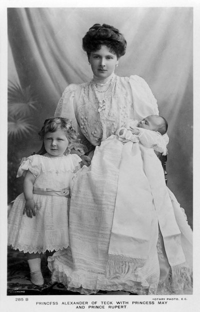 Teck Prensesi Alexander ile Prenses May ve Prens Rupert, c1907. by Stuart Richmond