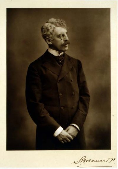Sir Squire Bancroft (1841-1926), aktör ve tiyatro yöneticisi, portre fotoğrafı (s/b fotoğraf) by Studio Walery