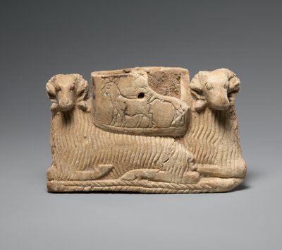 İki koç tarafından desteklenen gemi, c. MÖ 2600–2500 (alçıtaşı kaymaktaşı) by Sumerian Sumerian