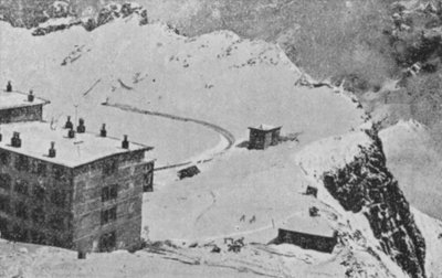 Rochers de Naye, Vaud kışın, Rakım 2044 metre (s/b fotoğraf) by Swiss Photographer