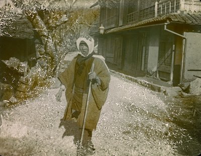 1900-1915 dolaylarında bir Japon erkek portresi (fotoğraf) by Teijiro Takagi