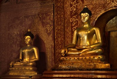 Buda Sihing (bronz) by Thai School