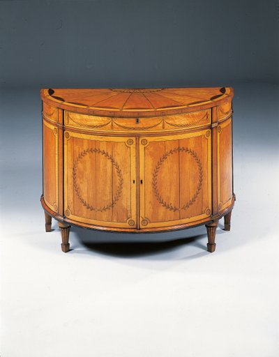 George III kakma işi yarı-lune komodin, c.1760-79 (saten ağacı, amaranth ve lale ağacı) by Thomas (attr.to) Chippendale