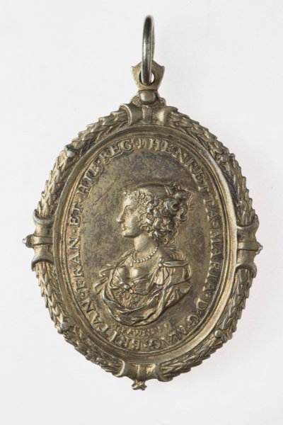 Charles I ve Henrietta Maria taraftar rozeti, c.1649 (gümüş yaldızlı) by Thomas Rawlins
