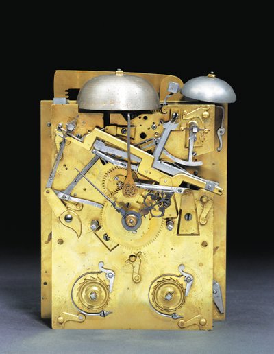 Çeyrek tekrarlı James II monteli çarpıcı braket saatinin detayı, no. 166, c.1690-95 by Thomas Tompion