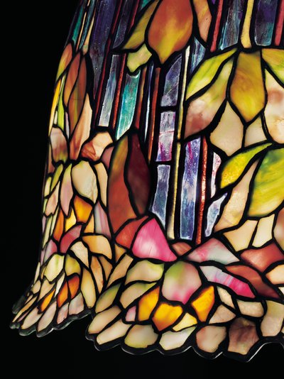 Bir "Pond Lily" Masa Lambası, c.1903 by Tiffany Studios