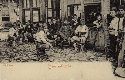 Türk kahvesi, Konstantinopolis, 1898 by Turkish Photographer
