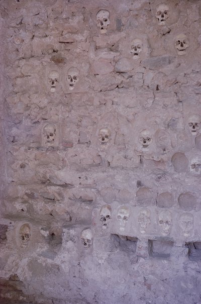 Kafatasları Kulesi by Turkish School
