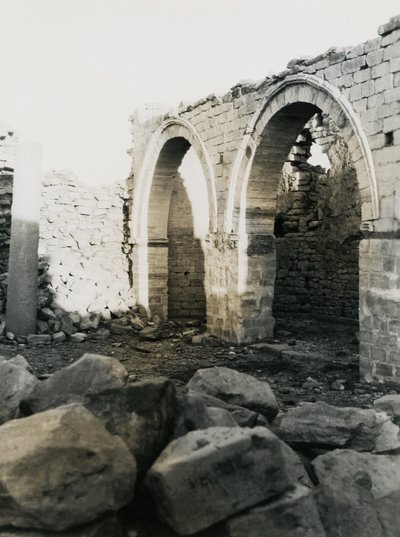 Sütun ve kemerler, Meryem Ana