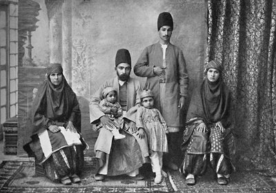 Bir Pers Parsi ailesi, 1902 by Unbekannt