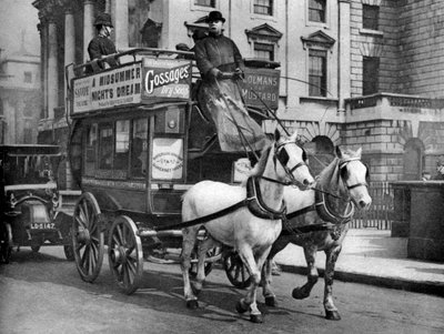 Bir atlı otobüs, Londra, 1926-1927 by Unbekannt