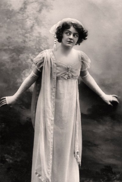Adrienne Augarde 1882-1913, İngiliz aktris, 1907 by Unbekannt