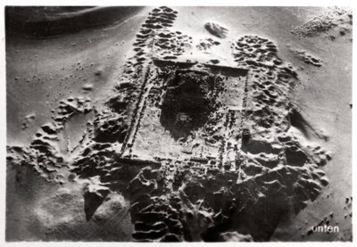 Saqqara yakınlarındaki arkeolojik kazıların havadan görünümü, Mısır, 1931 1933 by Unbekannt