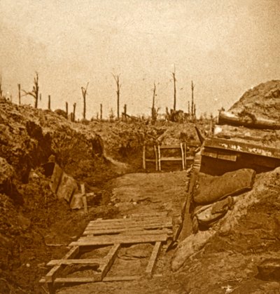Bombardımandan sonra, c1914-c1918 by Unbekannt